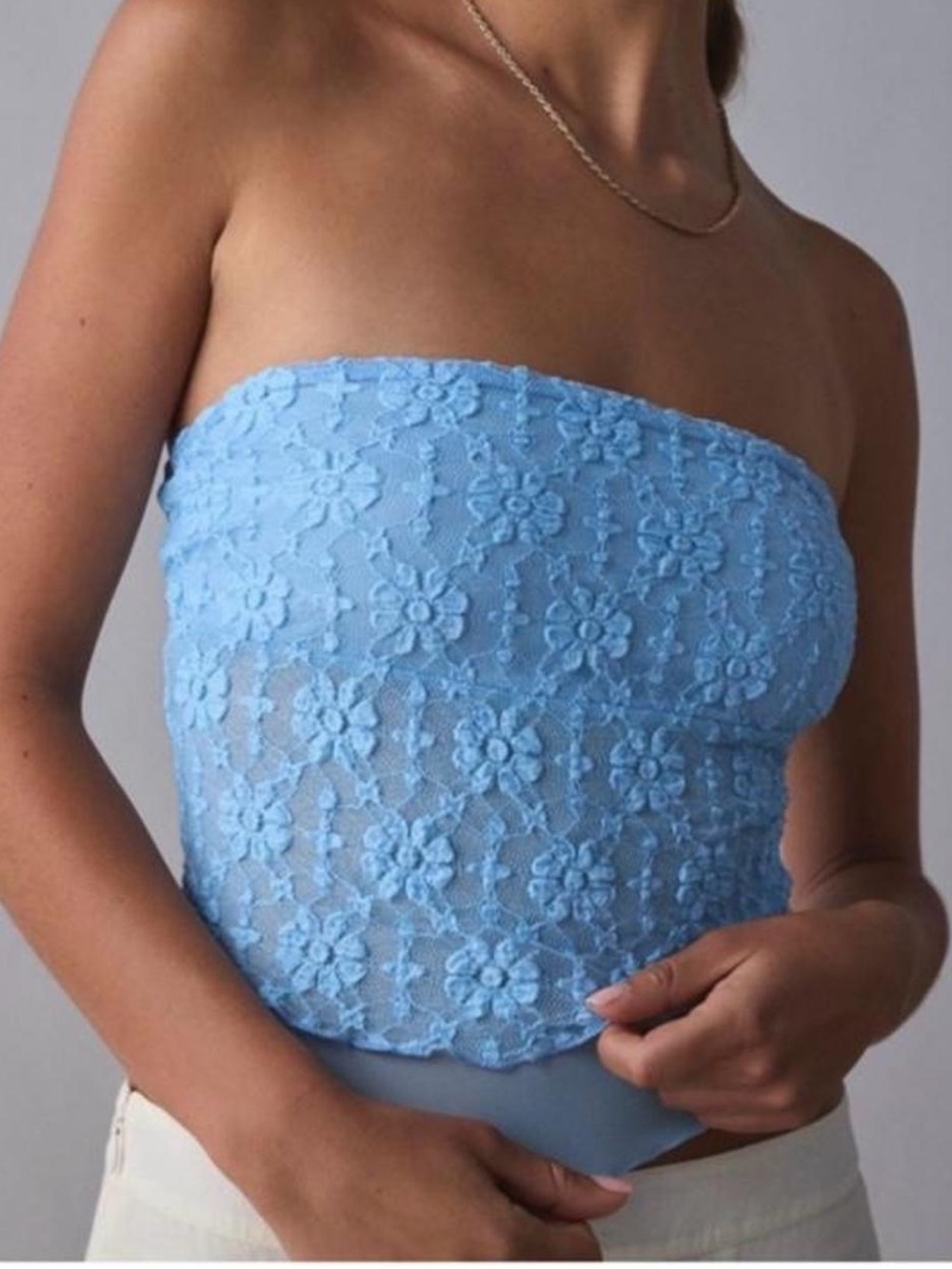 Kimchi Blue Kori Sheer Blue floral lace tube crop top. sz Large. NEW